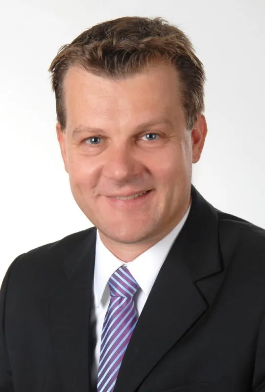Professor Dr. Klaus Runggaldier, Copyright: Falck