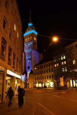 Bild: Münchner LichtGlockenKlang - Licht- und Klanginstallation in München.
