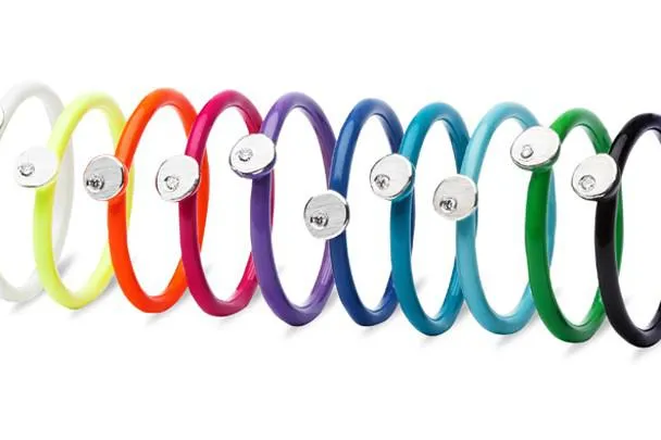 Bild: Colourfool - Bunte Ringe neu im Red Dot Shop