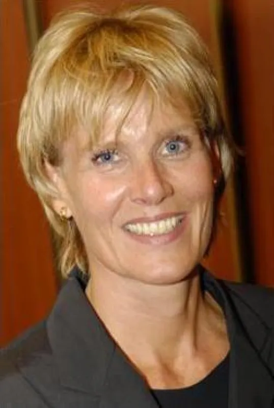 Nicolette Wuring, Autorin des Management-Buchs