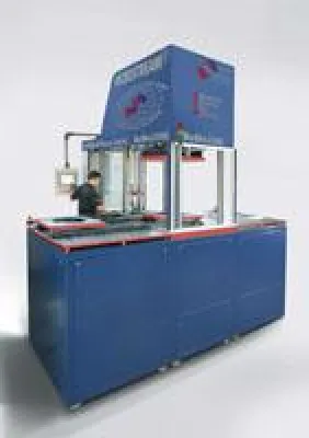 Bild: Micro Technica® Technologies präsentiert lösungsorientierte Entgrat- und Oberflächentechnik auf der EMO 2011