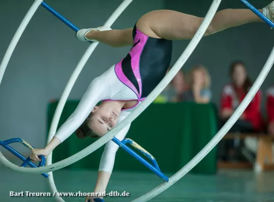Bild: Norddeutsche Rhönrad-Meisterschaften 2016: Riccarda Vogel verteidigt ihren Titel