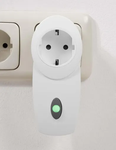 Bild: ABUS Secvest Funksteckdose – steuert bequem Lampen & Co.