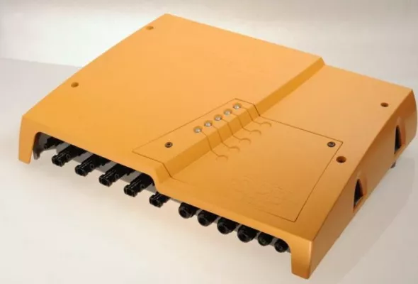Bild: smartblue AG zeigt drei neue Photovoltaik-Lösungen auf der Intersolar