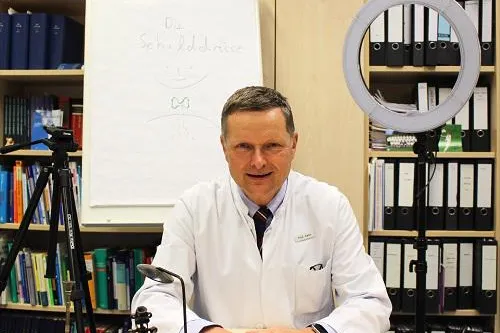 Bild: Märkische Kliniken präsentieren sich "Live und in Farbe" auf YouTube