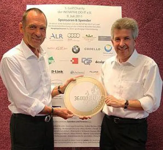 5. Golf Charity der INITIATIVE DO IT e.V. erzielt historischen Spendenrekord Bild: 5. Golf Charity der INITIATIVE DO IT e.V. erzielt historischen Spendenrekord