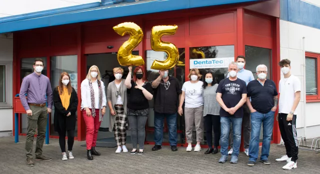 Bild: 25 Jahre DentaTec: Vom lokalen Händler zu einem der führenden Shops für Dentalzubehör in Deutschland
