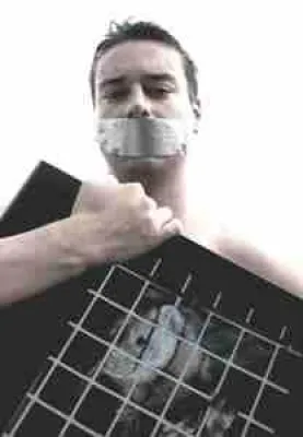 Bild: Jan Peifer vor Gericht: Prozesstermin nach Medienresonanz gleich zweimal verschoben