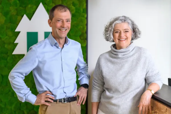 Bild: Mit Verantwortung in die Zukunft: Huber & Sohn präsentiert ersten Nachhaltigkeitsbericht