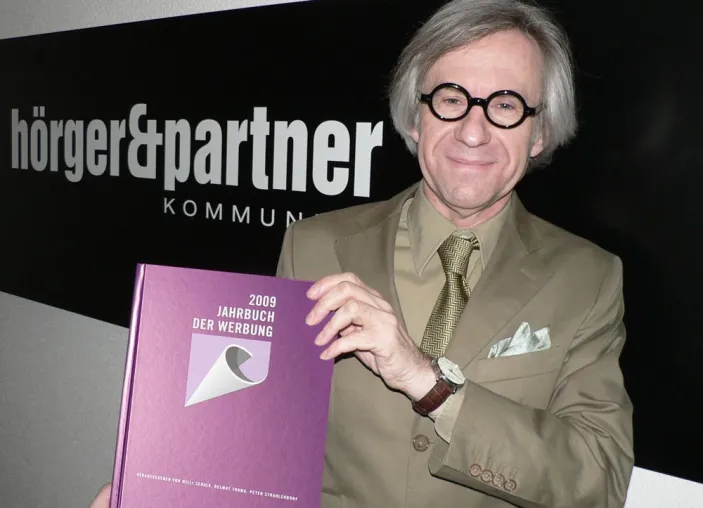 Hörger&Partner fünf mal im Jahrbuch der Werbung ausgezeichnet Bild: Hörger&Partner fünf mal im Jahrbuch der Werbung ausgezeichnet