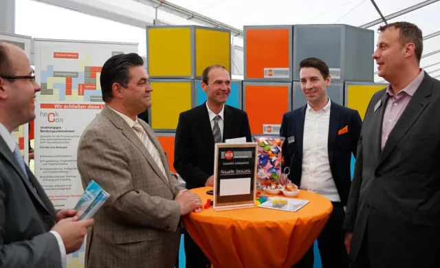 Bild: Campus Careers 2013 erfolgreich für HE-S: Lückenlose Karrieremöglichkeiten für akademischen Nachwuchs