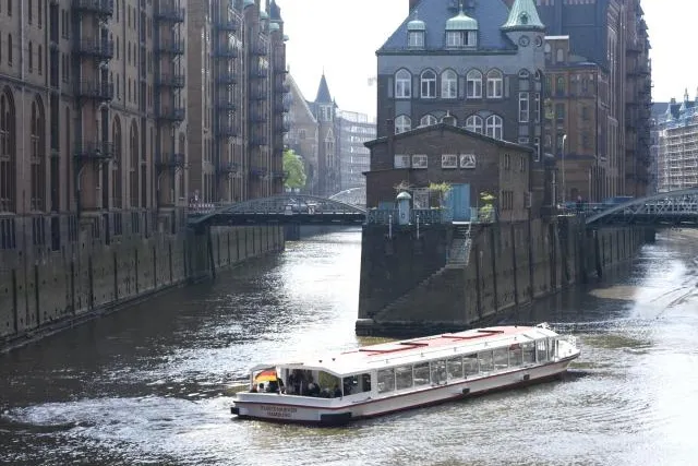 Bild: Tag der Deutschen Einheit in Hamburg - Vielfältige Aktivitäten in Speicherstadt & HafenCity