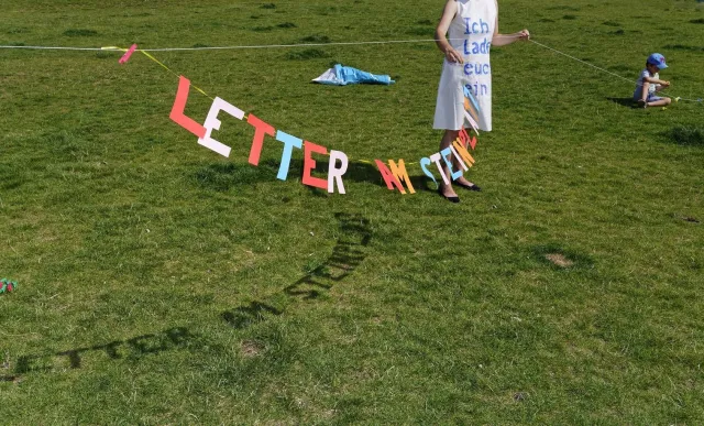 Bild: LETTER AM STEINPLATZ