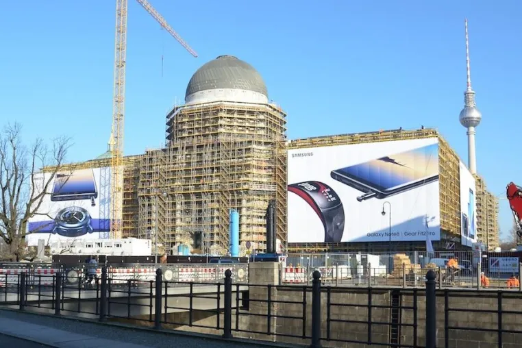 Bild: Steuergeld für die Schlossfassaden?
