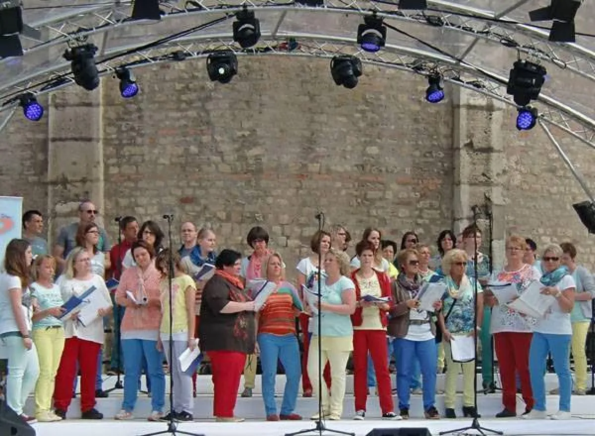 Zwischen Trierer Dom und Porta Nigra: die Trierer Chormeile 2016