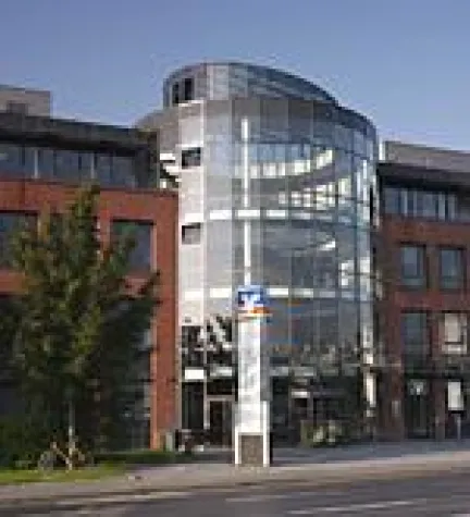 Bild: Erfolgreiches Jahr 2010 für die mitgliederstärkste Volksbank Deutschlands