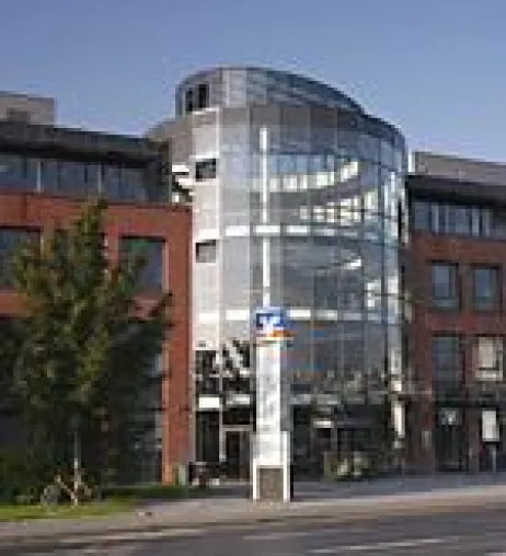 Bild: Erfolgreiches Jahr 2010 für die mitgliederstärkste Volksbank Deutschlands