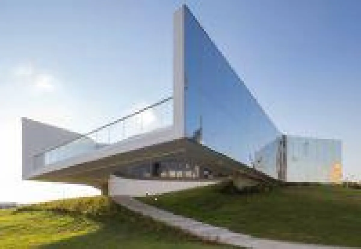 Der M+ Pavilion für bildende Kunst wurde 2016 im West Kowloon Cultural District eröffnet. Foto: WKCD