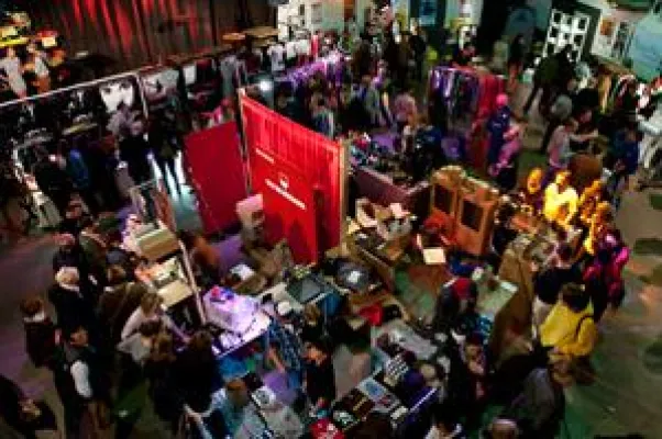 Was es alles gibt: kaufrauschenVIER in Düsseldorf Bild: Was es alles gibt: kaufrauschenVIER in Düsseldorf