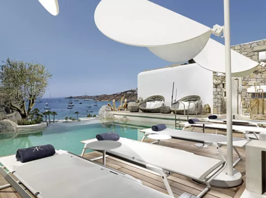 Bild: Das Luxus-Boutique-Hotel Kensho Ornos auf Mykonos öffnet am 29. April 2022