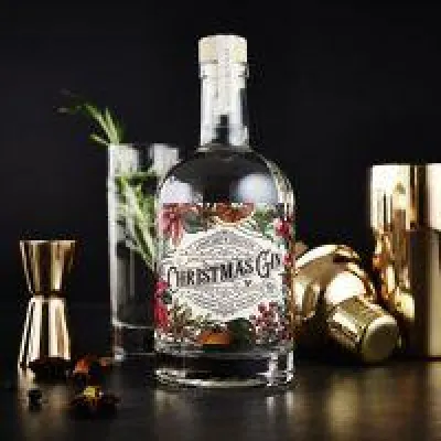 Bild: Weihnachts Gin mit Zimt, Vanille und Kardamom