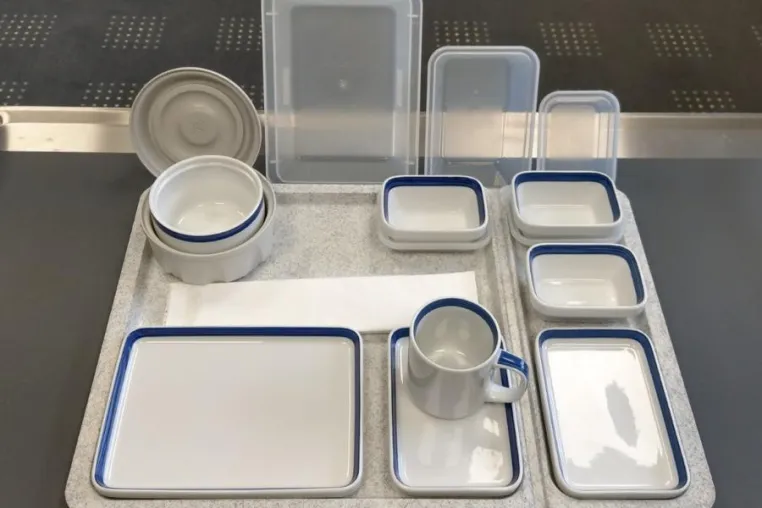 Bild: Neue Speiseverteilung im St.-Antonius-Hospital Eschweiler „Die Kartoffeln müssen warm, der Salat knackig sein“