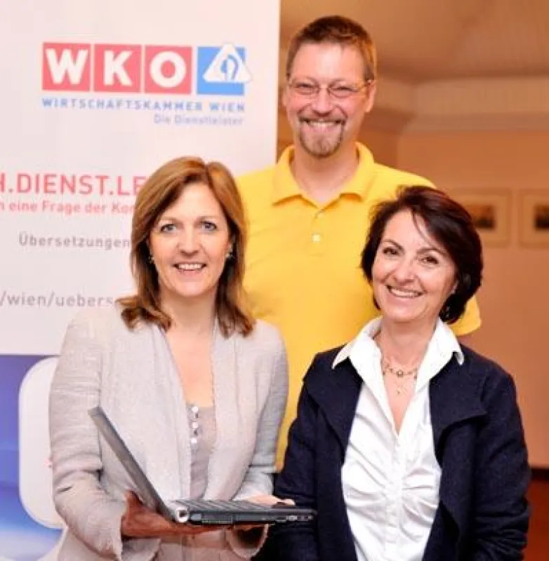 Jost Zetzsche mit Sabine Kern und Eva Holzmair-Ronge