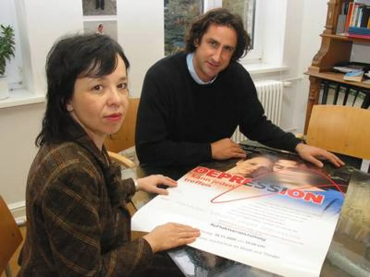 Prof. Dr. Sabine Herpertz, Vorsitzende des Rostocker Bündnisses, im Gespräch mit Christian Schenk, Zehnkampf-Olympiasieger von 1988 in Seoul. Er begleitet als Schirmherr das Netzwerk.