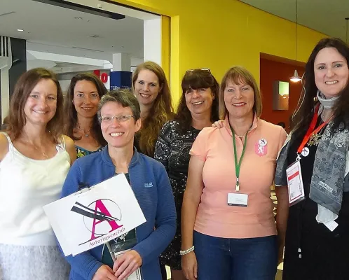 Bild: Autorinnenclub hält die größte Wohnzimmerlesung Leipzigs