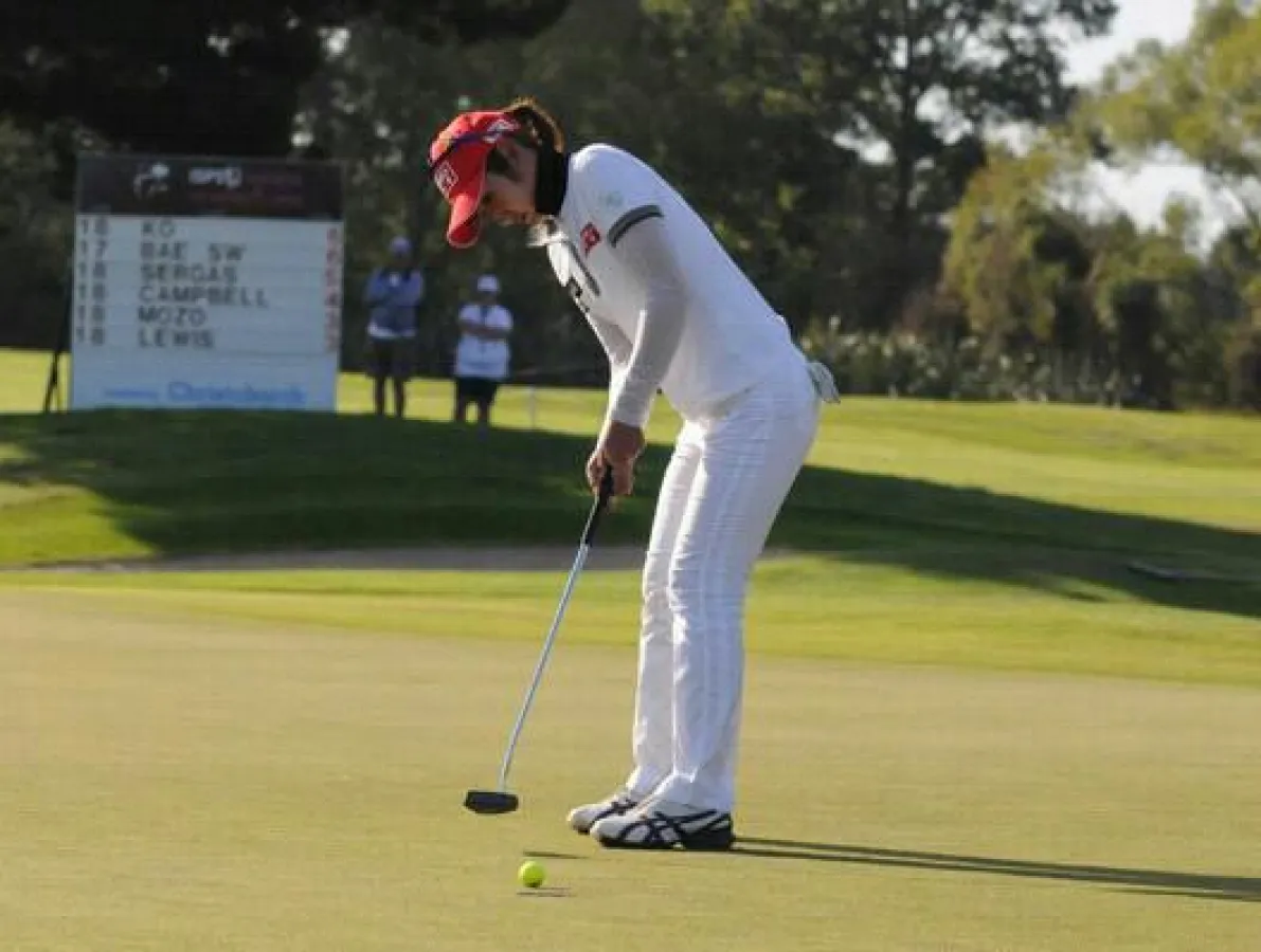 Die Kramski Profispielerin Bae Seon Woo beim ISPS Handa Women's Open in Neuseeland