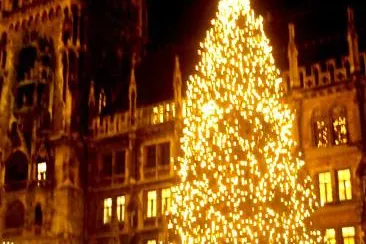 Bild: Advent: Zeit für Dankbarkeit oder Konsumterror?