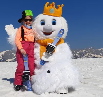 Bild: Innovative Mini-Carver Ski aus dem 3D-Drucker und nachhaltige Skipflege 