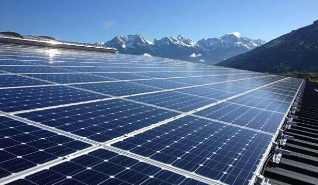 Bild: Was hat ein Termitenbau mit Zukunftstechnologien, Smart-Grids und der Energieversorgung der Zukunft zu tun?