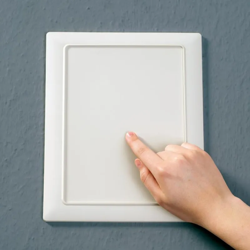 Innovativer Wand- oder Frontplatteneinbau
