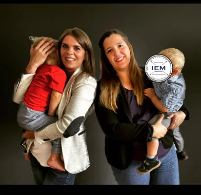 Arbeiten und Familie im Einklang - IEM Experten zeigen vorbildliche Lösungen für Working Moms und Dads Bild: Arbeiten und Familie im Einklang - IEM Experten zeigen vorbildliche Lösungen für Working Moms und Dads