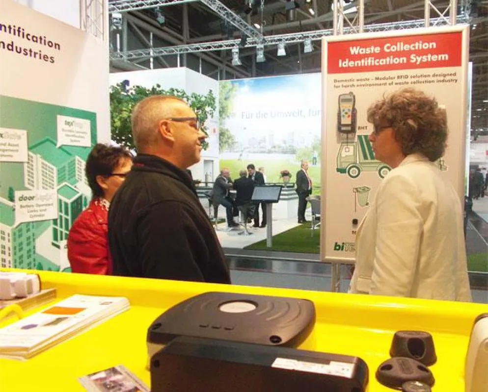 Viele Interessenten informierten sich auf dem Messestand von deister electronic