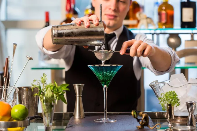 Bild: Neue Dachterrassen-Bar in Chicago: Z BAR eröffnet im Peninsula Chicago im Juni 2018