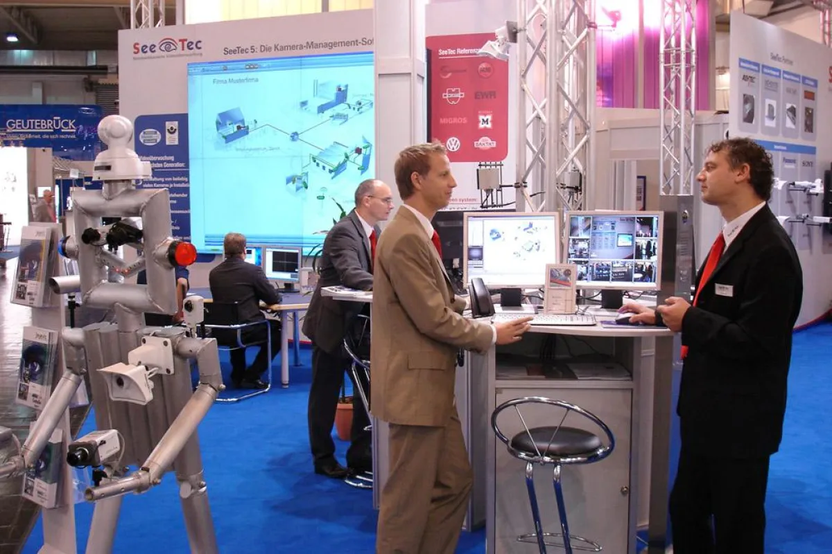 Ein Messestand von SeeTec