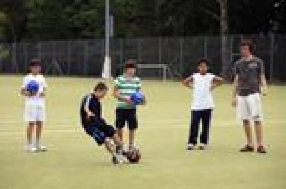 Mit OFFÄHRTE kann man Sprache und Sport trainieren.