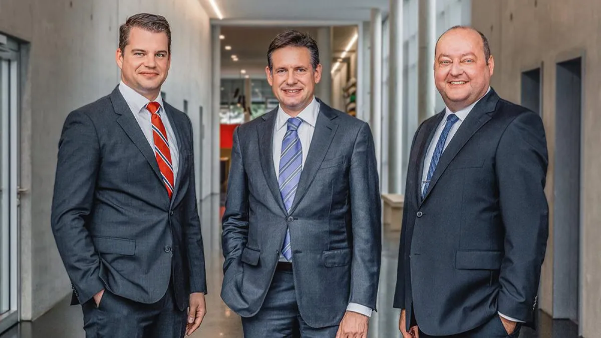 Die Gruppengeschäftsführung der PERI GmbH: Dr. Fabian Kracht, Alexander Schwörer und Leonhard Braig.
