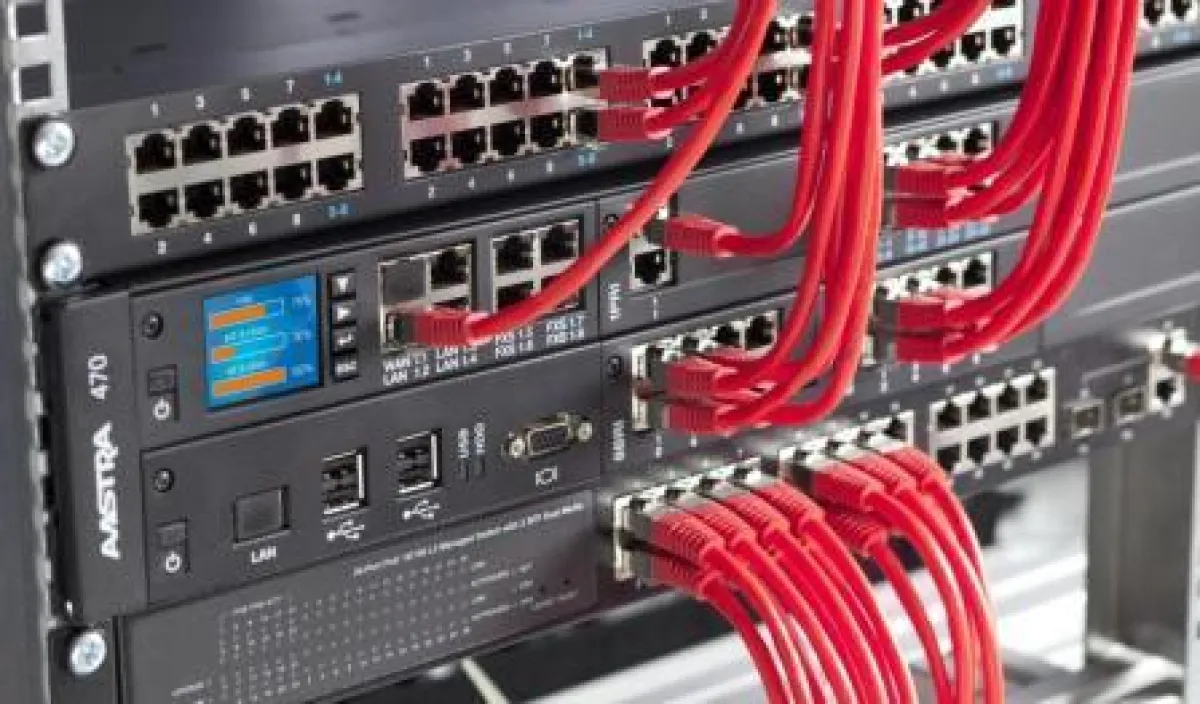 Der neue Communication Server Aastra 470