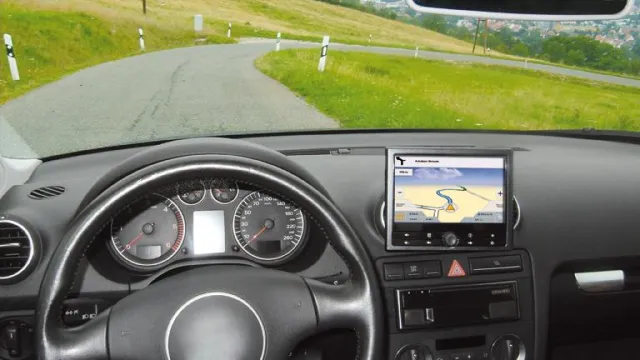 Bild: Krämer präsentiert neuen Hochleistungs-CarPC - Ganzheitliches System für alle Aufgaben