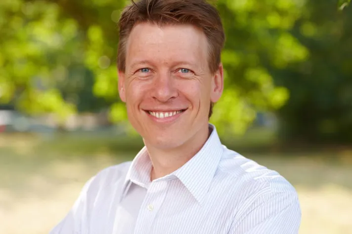 Bild: GenerationenHochschule beleuchtet Umweltaspekte der Reisefreudigkeit