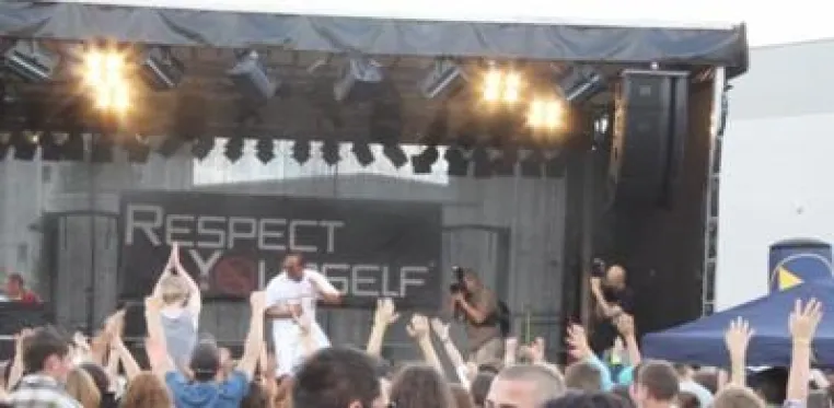Bild: 2schneidig live on Stage beim Sommerfest des Birkenhofes
