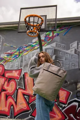 Bild: Weltneuheit auf Kickstarter – Fitz & Huxley Rucksäcke und Taschen aus zertifiziert recyceltem Meeresplastik