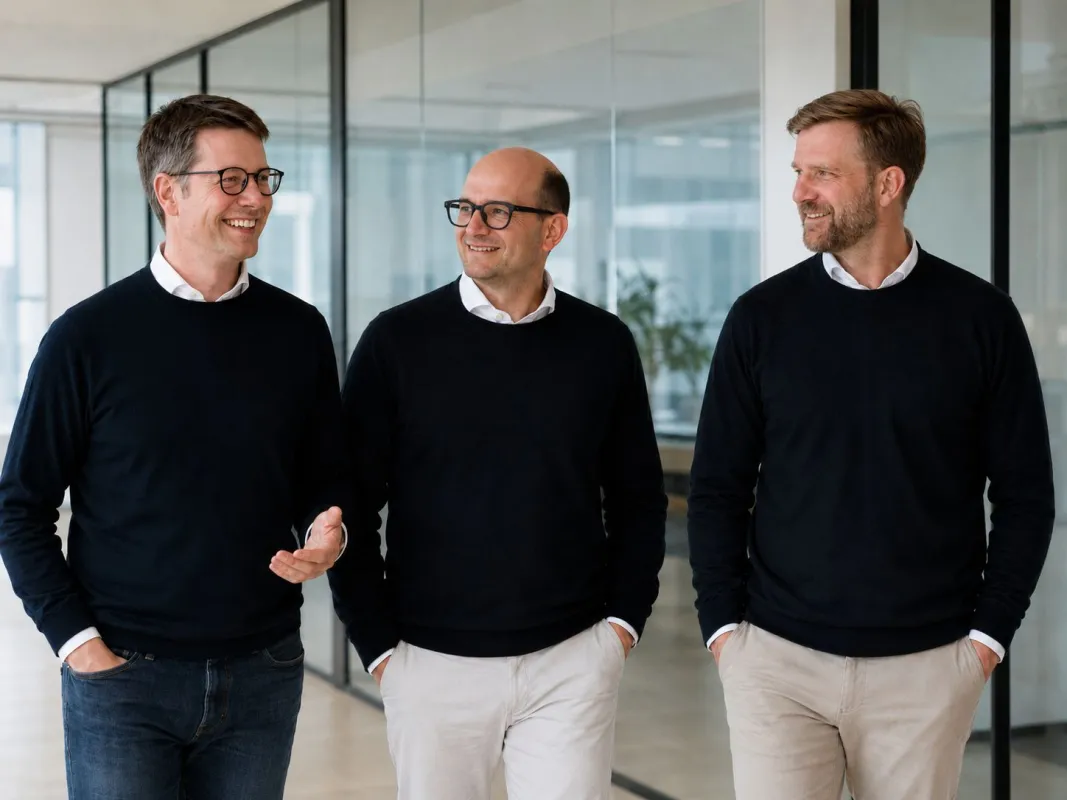 v.l.n.r. Dr. Sebastian Herfurth, Elias Bitzer, Daniel Szabo · Hamburg (© Generation Tech Partners)