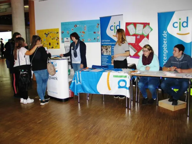 Bild: CJD Frechen bei den Berufsmessen in Bornheim und Bergheim