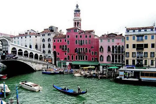 Bild: Zu den Filmfestspielen nach Venedig - Günstige Wohnungen statt teurer Hotels