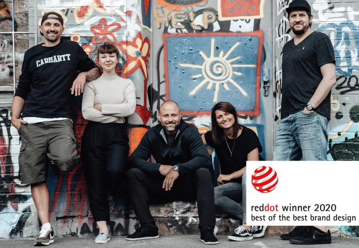 Bild: Red Dot: Best of the Best für das Marken- und Kommunikationsprojekt: „BASECOFFEE®“