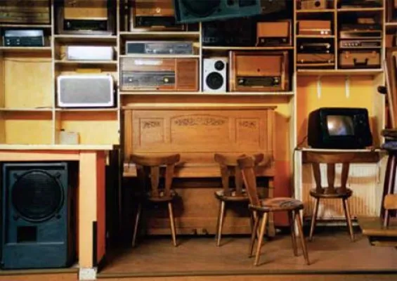 Bild: Volker H. Altwasser liest zu Ausstellungseröffnung im Pommerschen Landesmuseum